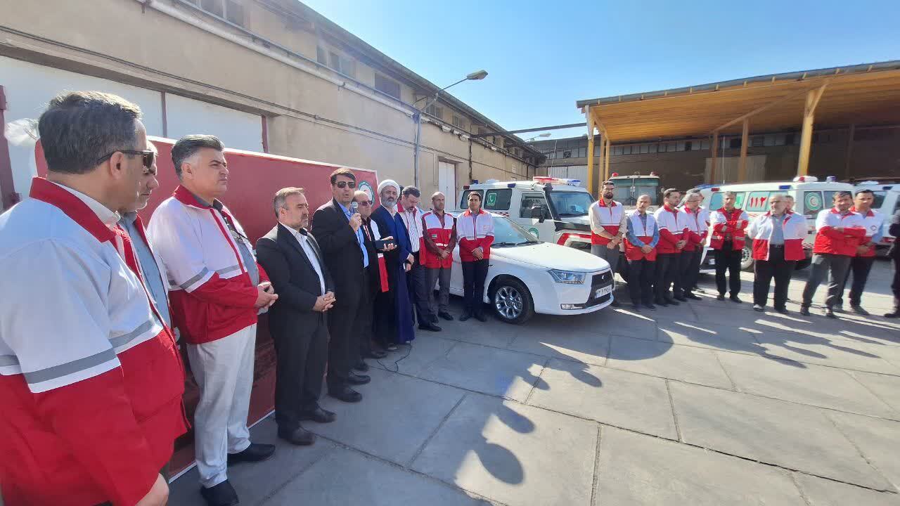 تجیهزات جدید خودروهای امدادی و اداری جمعیت هلال احمر استان قزوین رونمایی شد