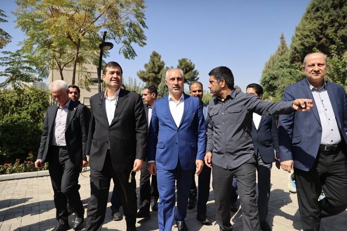 رئیس سازمان برنامه و بودجه: کشتی نماد غیرت ایرانی است