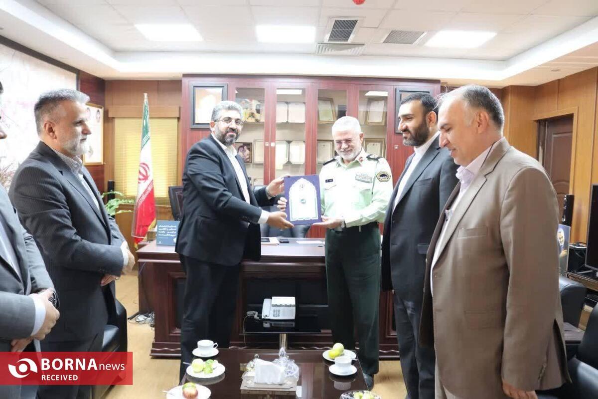 دیدار فرماندار قدس با فرمانده انتظامی ویژه غرب استان تهران بمناسبت هفته نیروی انتظامی