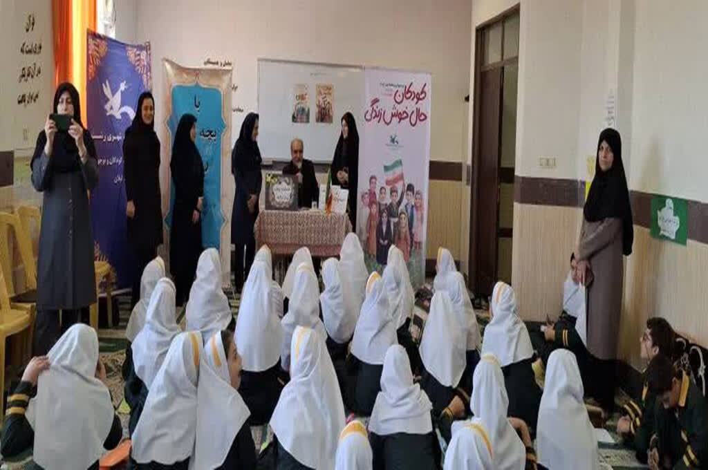 همزمان با روز جهانی کودک سال ۱۴۰۴ ؛امدادگران فرهنگی به روستای لیلاکوه لنگرود رسیدند همزمان با روز جهانی کودک سال ۱۴۰۴ ؛امدادگران فرهنگی به روستای لیلاکوه لنگرود رسیدند