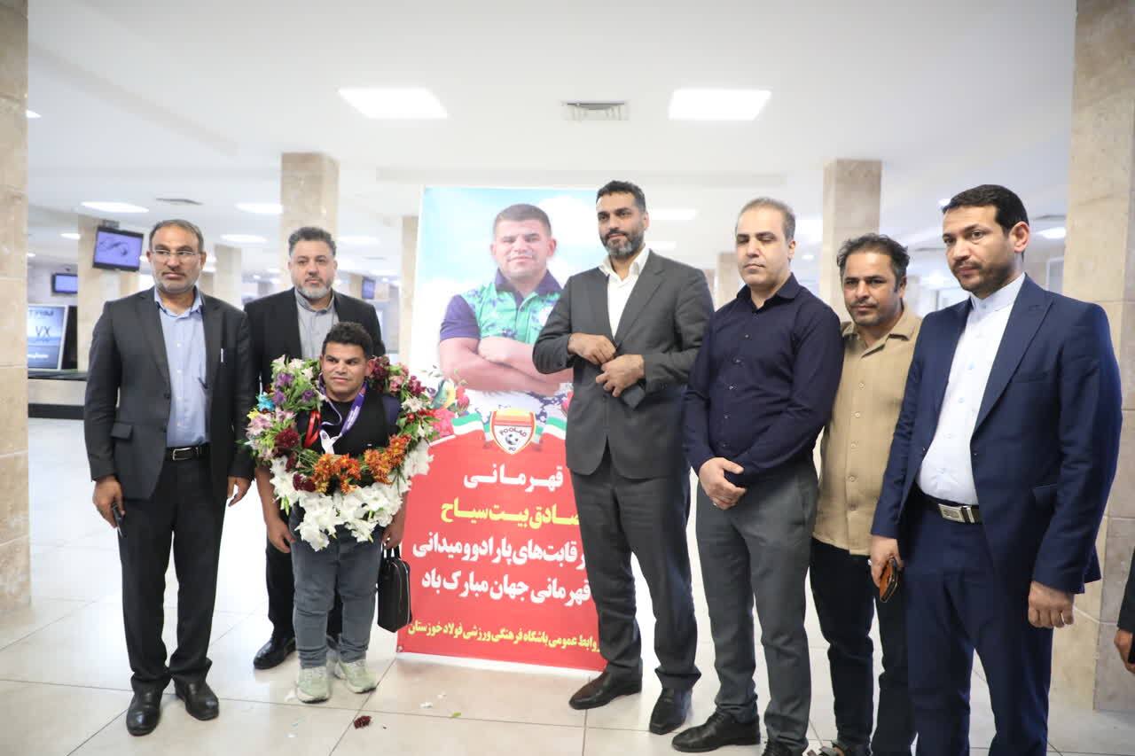 مقام‌آوران خوزستانی رقابت های پارادومیدانی جهانی هند با استقبال پرشور وارد اهواز شدند