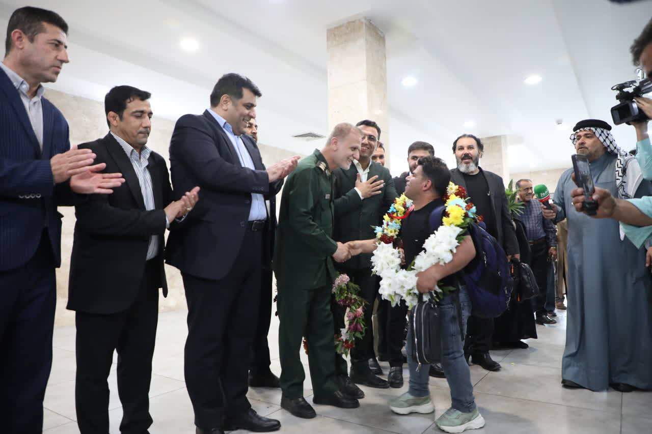 مقام‌آوران خوزستانی رقابت های پارادومیدانی جهانی هند با استقبال پرشور وارد اهواز شدند