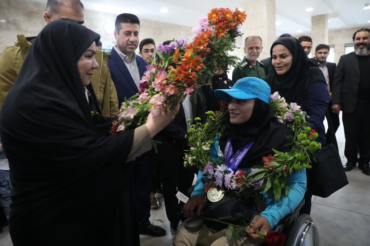 مقام‌آوران خوزستانی رقابت های پارادومیدانی جهانی هند با استقبال پرشور وارد اهواز شدند