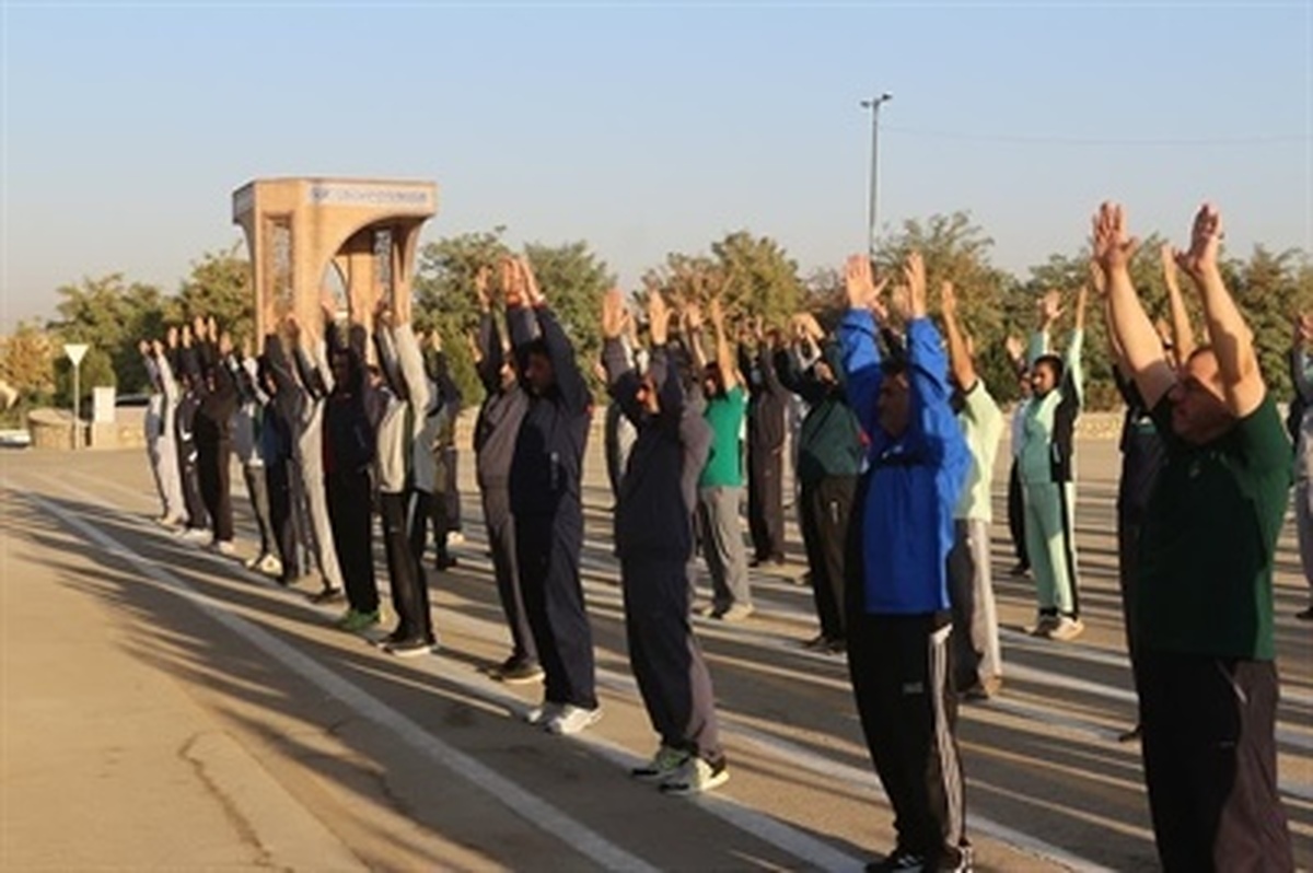 برگزاری همایش بزرگ ورزش صبحگاهی کارکنان انتظامی استان همدان