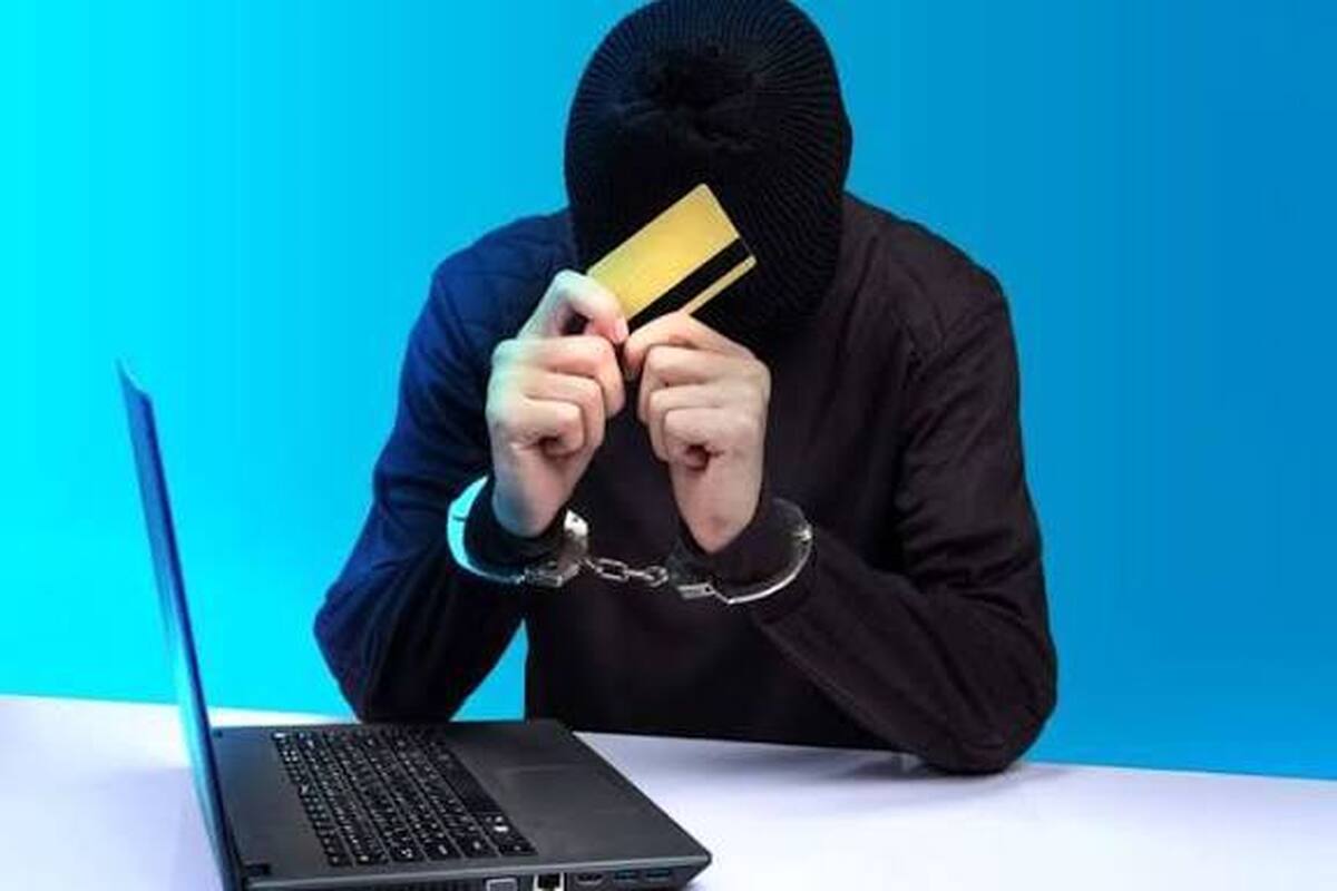 دستگيري کلاهبردار فضاي مجازي در لرستان