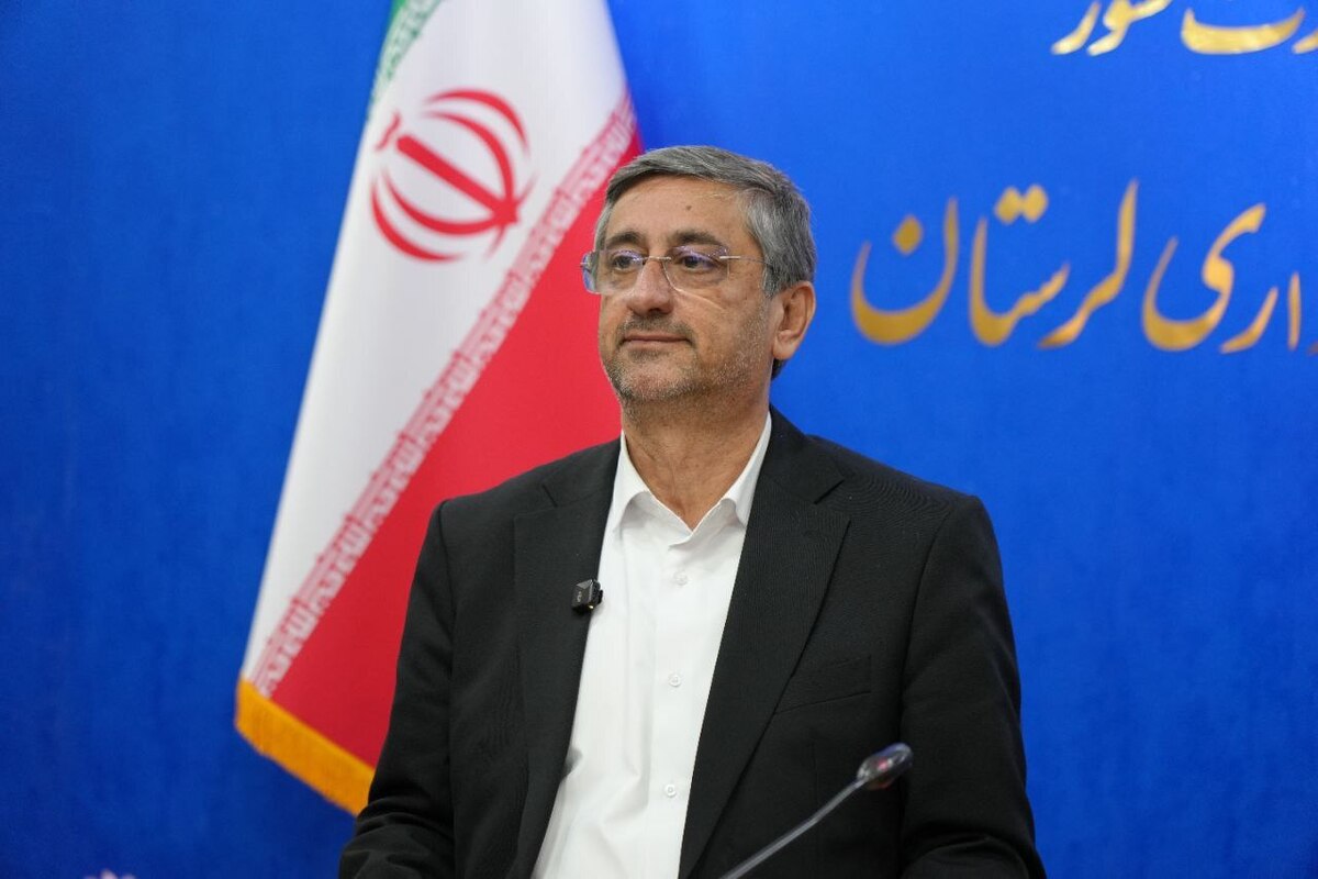 استاندار لرستان خبر داد: کارخانه سیمان سفید ازنا به زودی به بهره برداری می رسد 