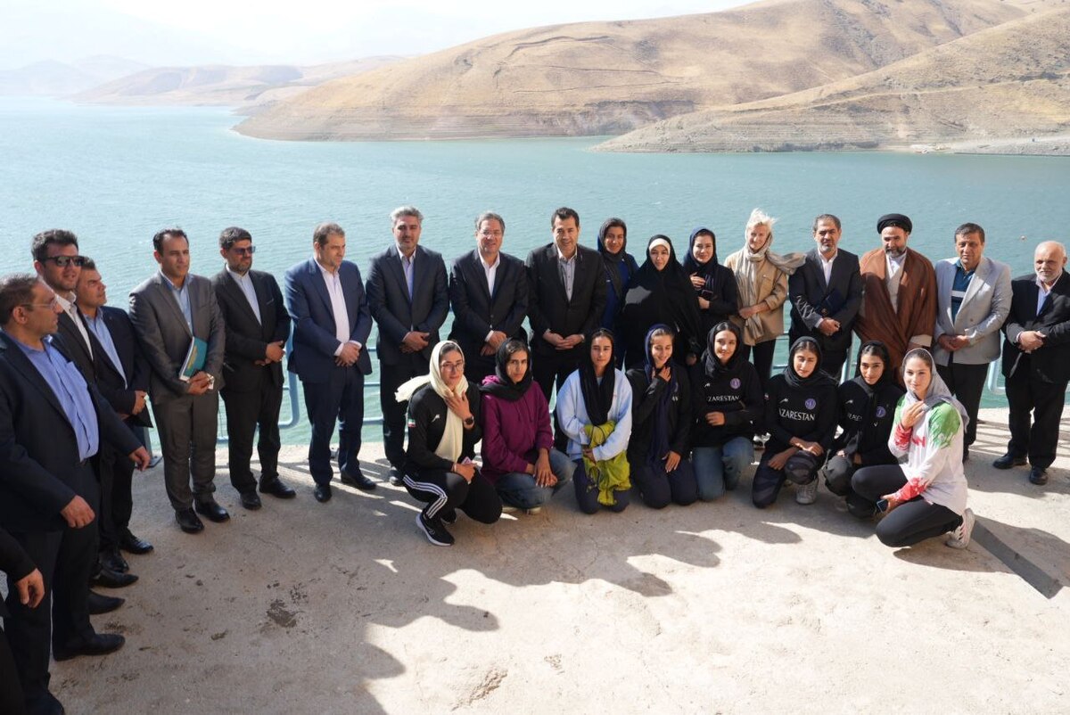 بازدید وزیر ورزش و جوانان از اردوی تیم ملی روئینگ بانوان در ارومیه