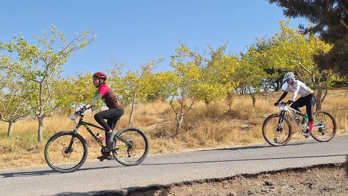 مسابقات دوچرخه سواری قزوین تکنیکی و فنی بود