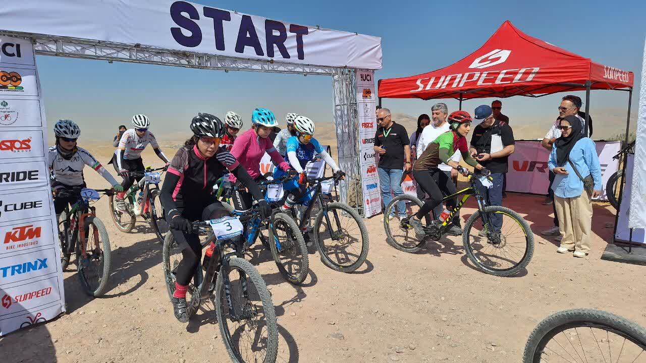 مسابقات دوچرخه سواری قزوین تکنیکی و فنی بود مسابقات دوچرخه سواری قزوین تکنیکی و فنی بود