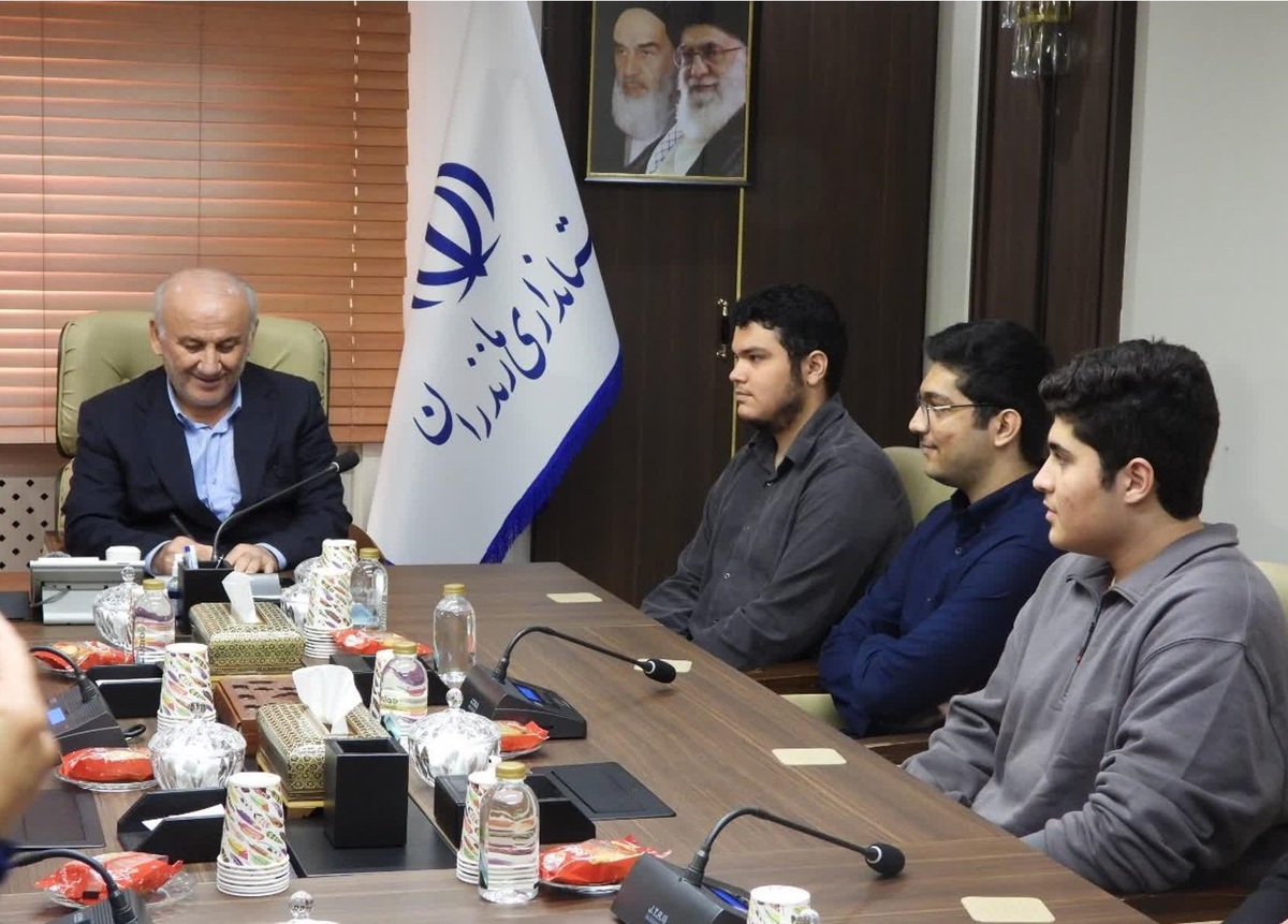 استاندار مازندران در دیدار با رتبه‌های برتر کنکور: نخبه‌پروری مسیر توسعه کشور است
