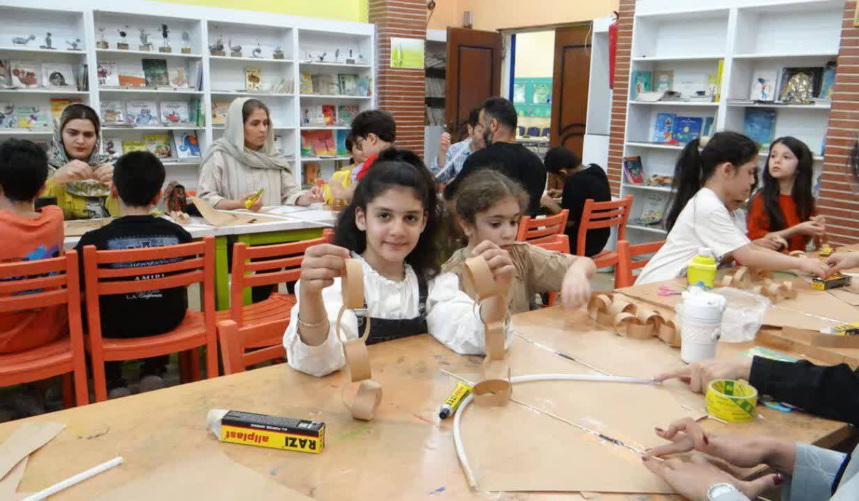 جشنواره بادبادک ها در بوستانی ملی باراجین قزوین برگزار شد