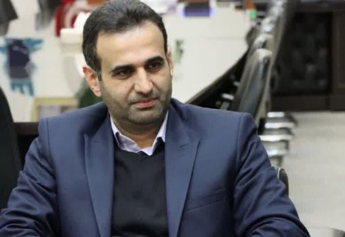 آغاز بکار دومین جشنواره سراسری شعر و داستان دانشجویی دانشگاه آزاد اسلامی در رشت