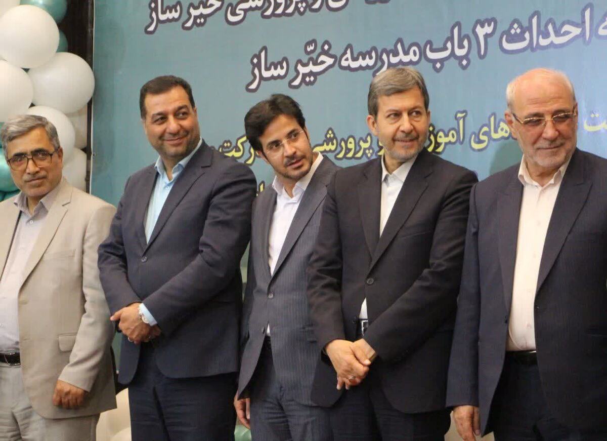 کلنگ‌زنی ۱۳ طرح آموزشی و پرورشی خیرساز در شهرستان برخوار با حضور استاندار اصفهان