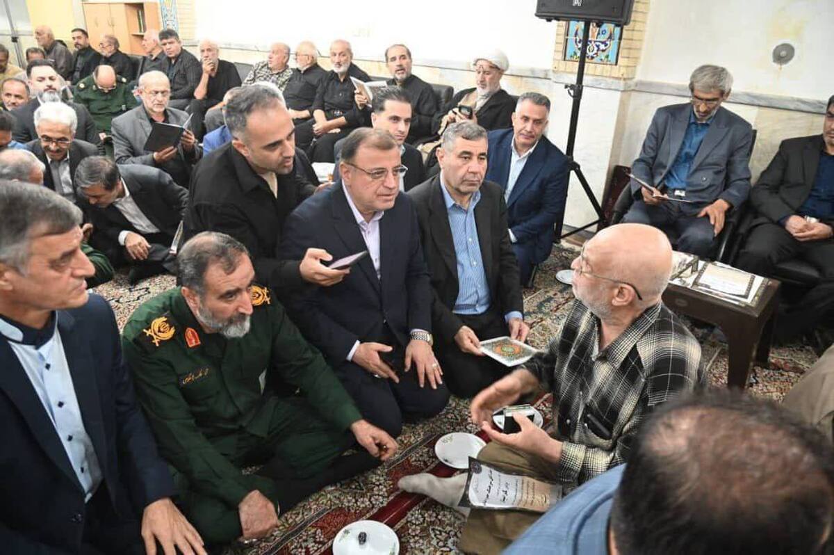 حضور مشاور رئیس جمهور در مراسم ختم  حاج نقی اسلامی