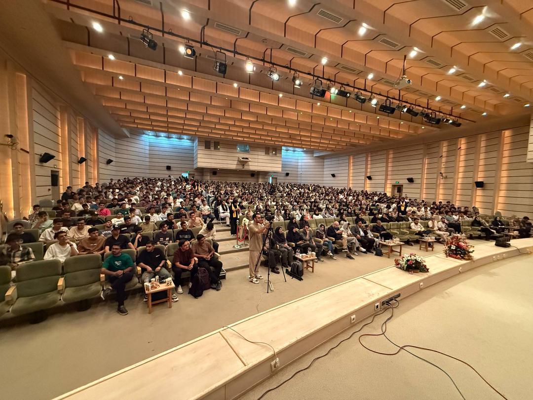 تغییر نظام آموزشی با اجرای چند پروژه جدید توسط موسسه الماس / دکتر سینا اسدی پویا: باید به مافیای کنکور در شیراز پایان داد تغییر نظام آموزشی با اجرای چند پروژه جدید توسط موسسه الماس / دکتر سینا اسدی پویا: باید به مافیای کنکور در شیراز پایان داد