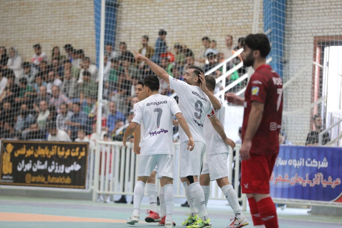 سه‌گل و سه‌امتیاز برای گیتی‌پسند؛ نمایش بی‌نقص شاگردان کشاورز