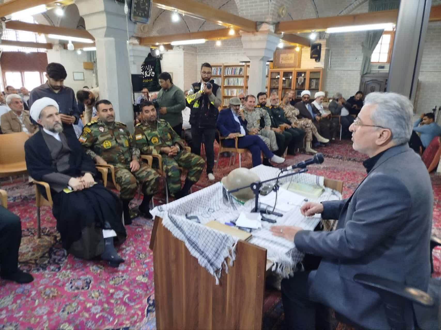 پیوند پیشکسوتان دفاع مقدس و جوانان، عامل قدرت کشور است