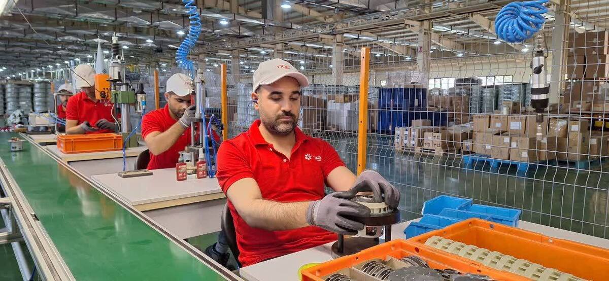 خط جدید تولید موتور جاروبرقی در شرکت گلدیران افتتاح شد