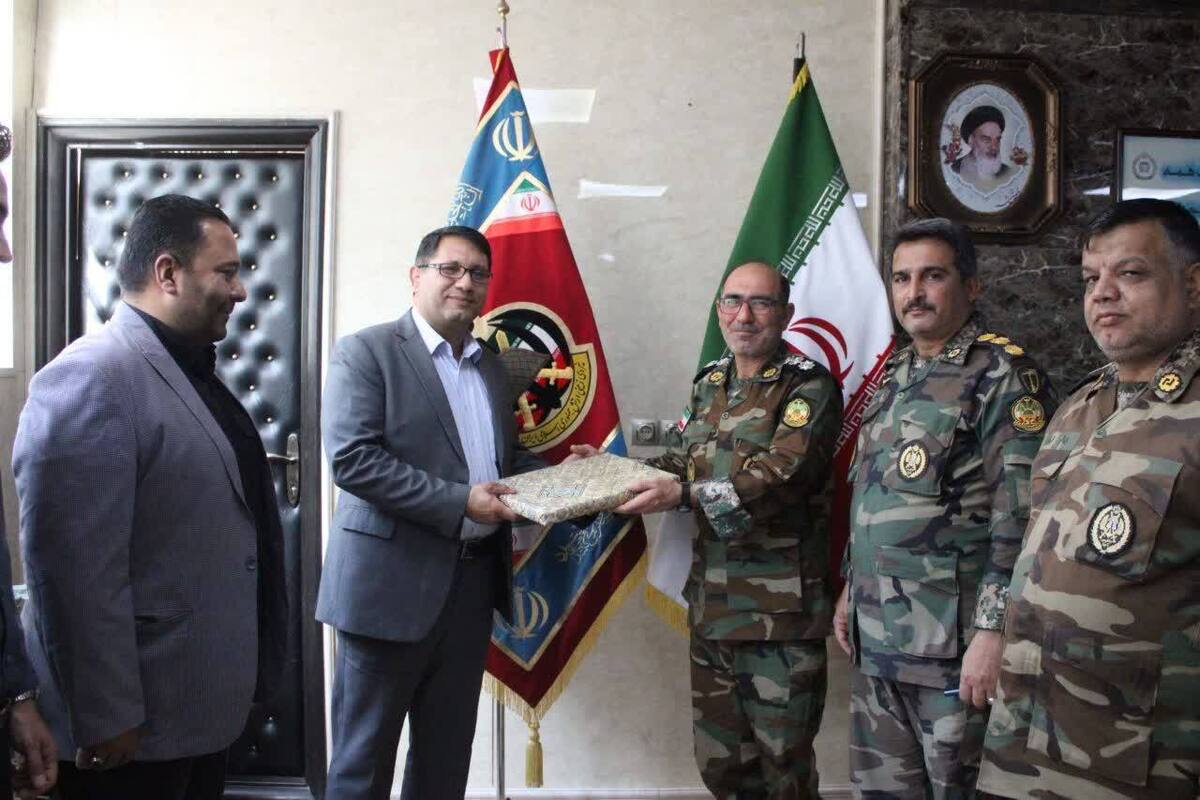 دیدار سرپرست اداره کل ورزش و جوانان کرمان با فرمانده آماد و پشتیبانی نزاجا