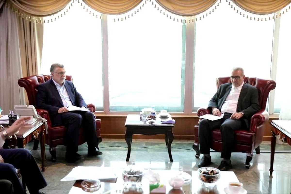 پیگیری جدی مطالبات حوزه سلامت توسط استاندار کهگیلویه و بویر احمد در دیدار با وزیر بهداشت