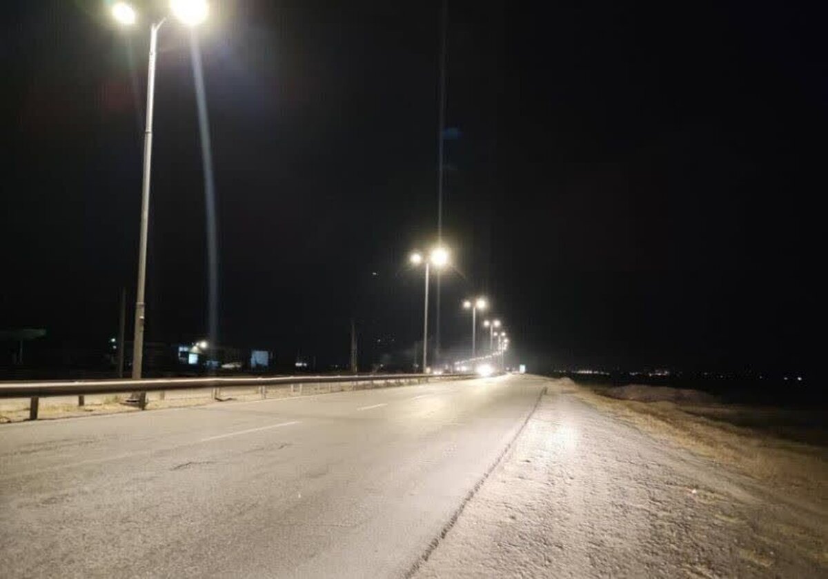 بیش از ۳۵ کیلومتر روشنایی در محورهای خوزستان اجرایی می شود