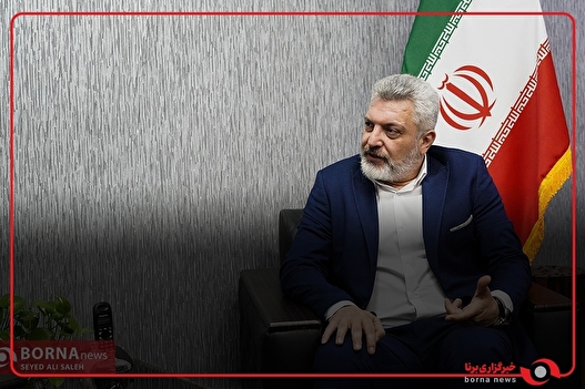 عزیزی پور: نگاه وزیر ورزش برای ما قوت قلب و باعث دلگرمی است