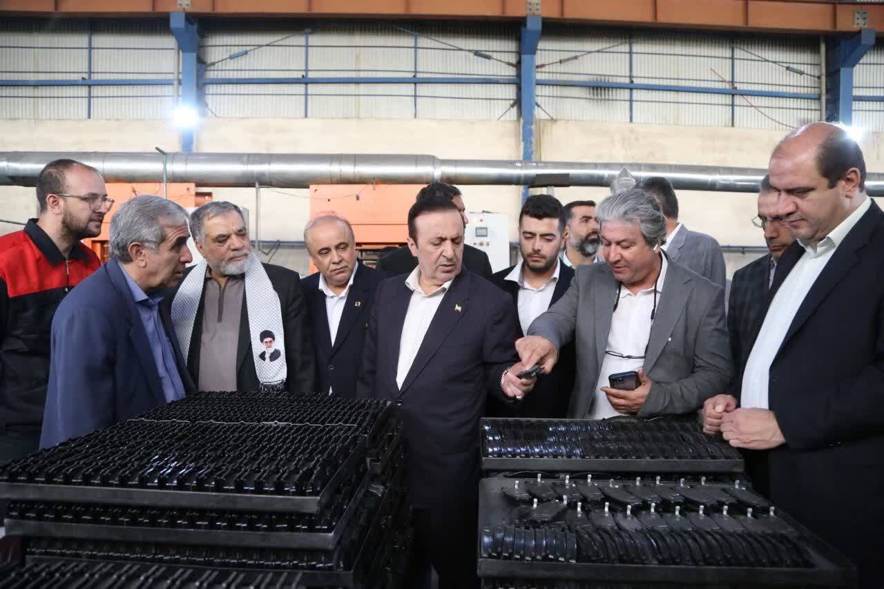 نوذری: حل مشکلات تولید موجب اقتداراقتصادی کشور می شود/ تصویب ۱۵۰ میلیارد تومان تسهیلات برای صنایع 