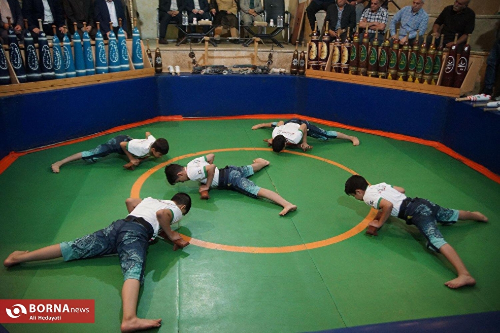 نواخته شدن زنگ مقاومت در آغاز هفته دفاع مقدس