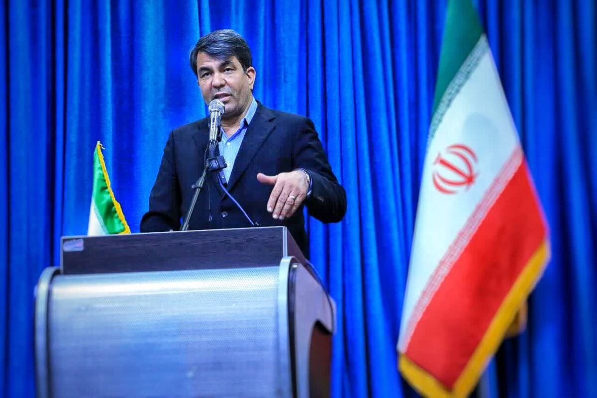 استاندار کرمان: مدیران خود را در خط مقدم تحول استان بدانند