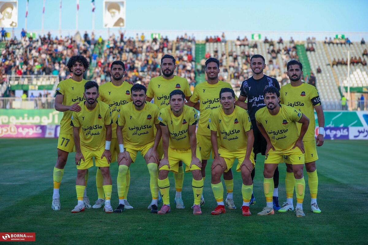 خلاقیت شمس آذر  برای دیدار  فجرسپاسی به یاد حافظ شیرازی!