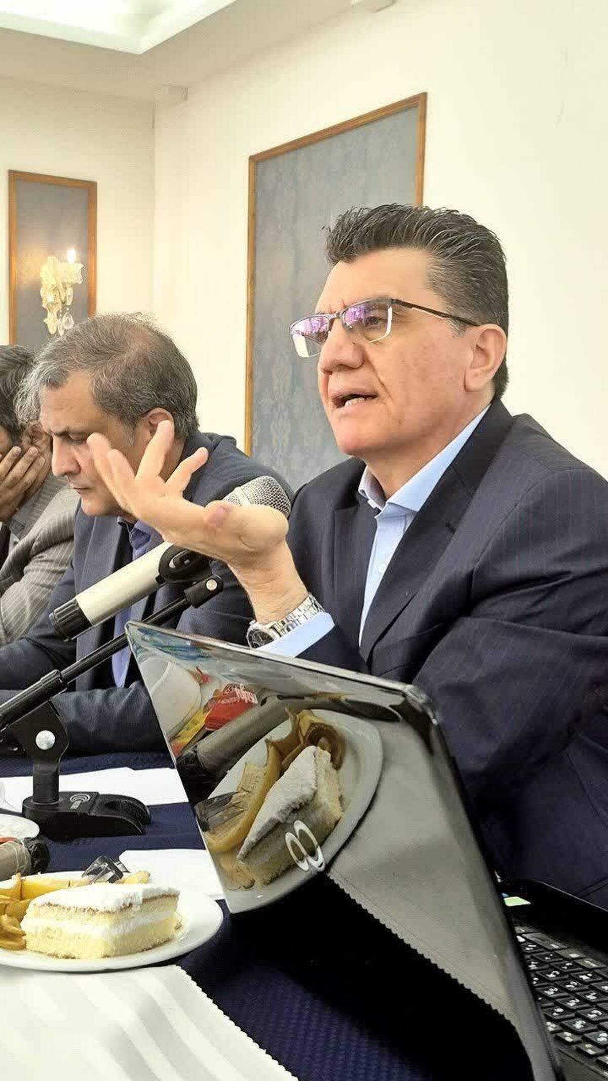 خانه جوان مرکز اتصال و سمن ها بازوهای اجرایی هستند