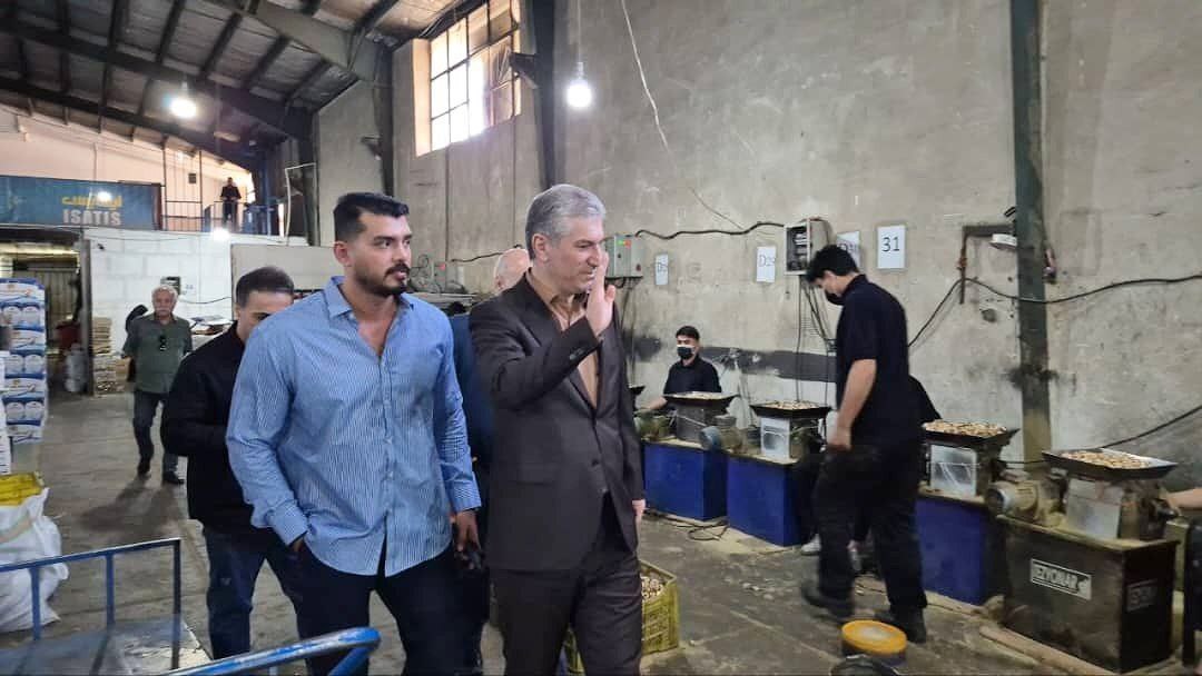 بازدید فرماندار پاکدشت از واحدهای صنعتی در راستای تحقق شعار سال بازدید فرماندار پاکدشت از واحدهای صنعتی در راستای تحقق شعار سال