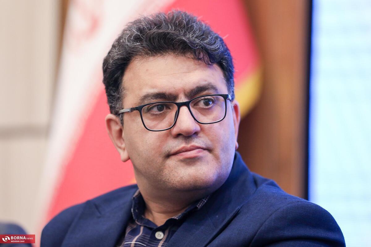 نماینده مردم اراک در  مجلس: آمار نگران‌کننده ای از مرگ‌های ناشی از متادون عطاری‌ها وجود دارد