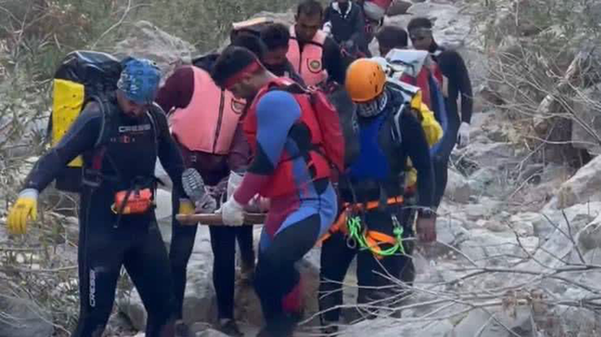 نجات گردشگر شیرازی پس از ۳۶ ساعت عملیات سخت و دشوار