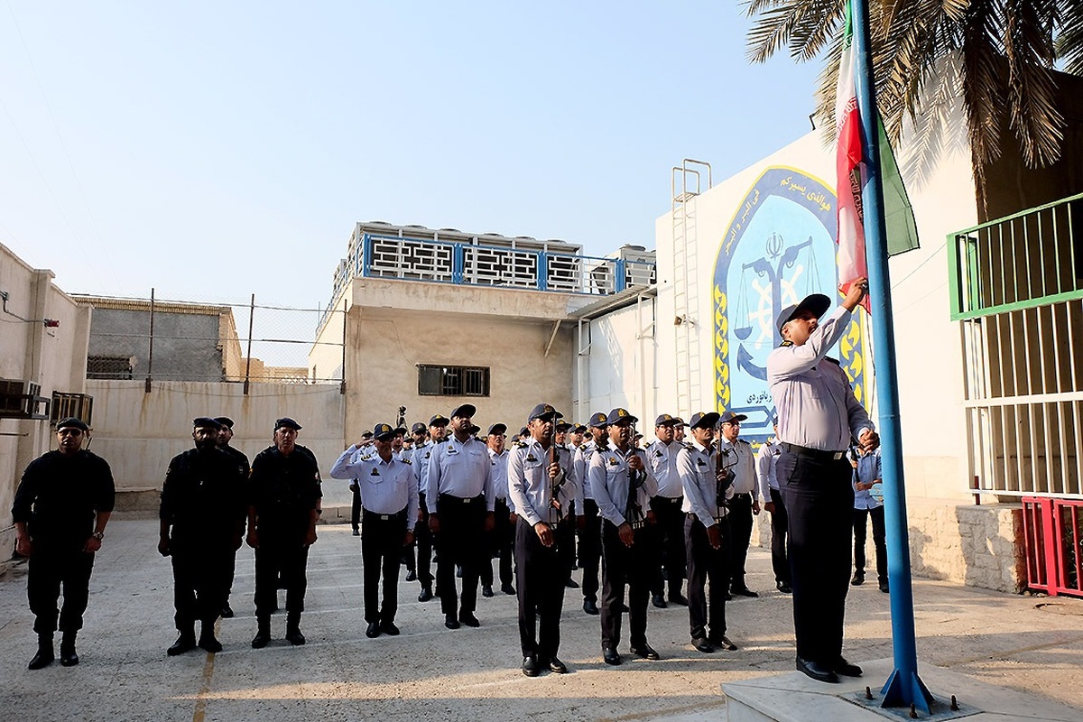 برگزاری صبحگاه نیروهای یگان حفاظت بندر شهید باهنر