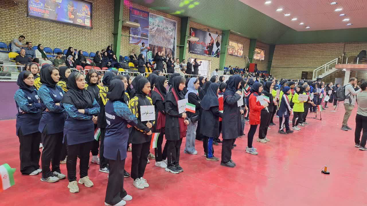 دختران ورزشکار ایران اسلامی می توانند در میادین جهانی مدال آور شوند