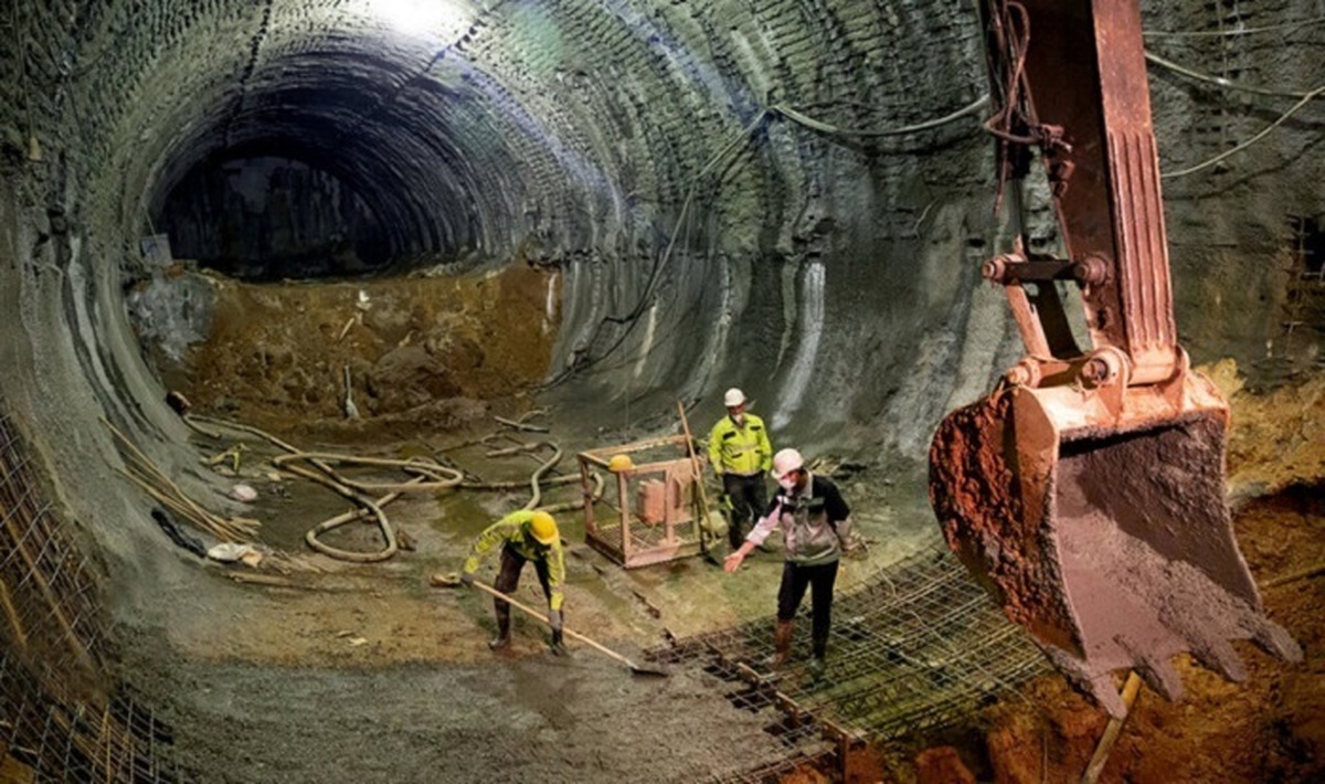 استاندار مازندران تاکید کرد : تونل جدید هراز، نماد اراده ملی برای عبور از بحران و توسعه ایمن