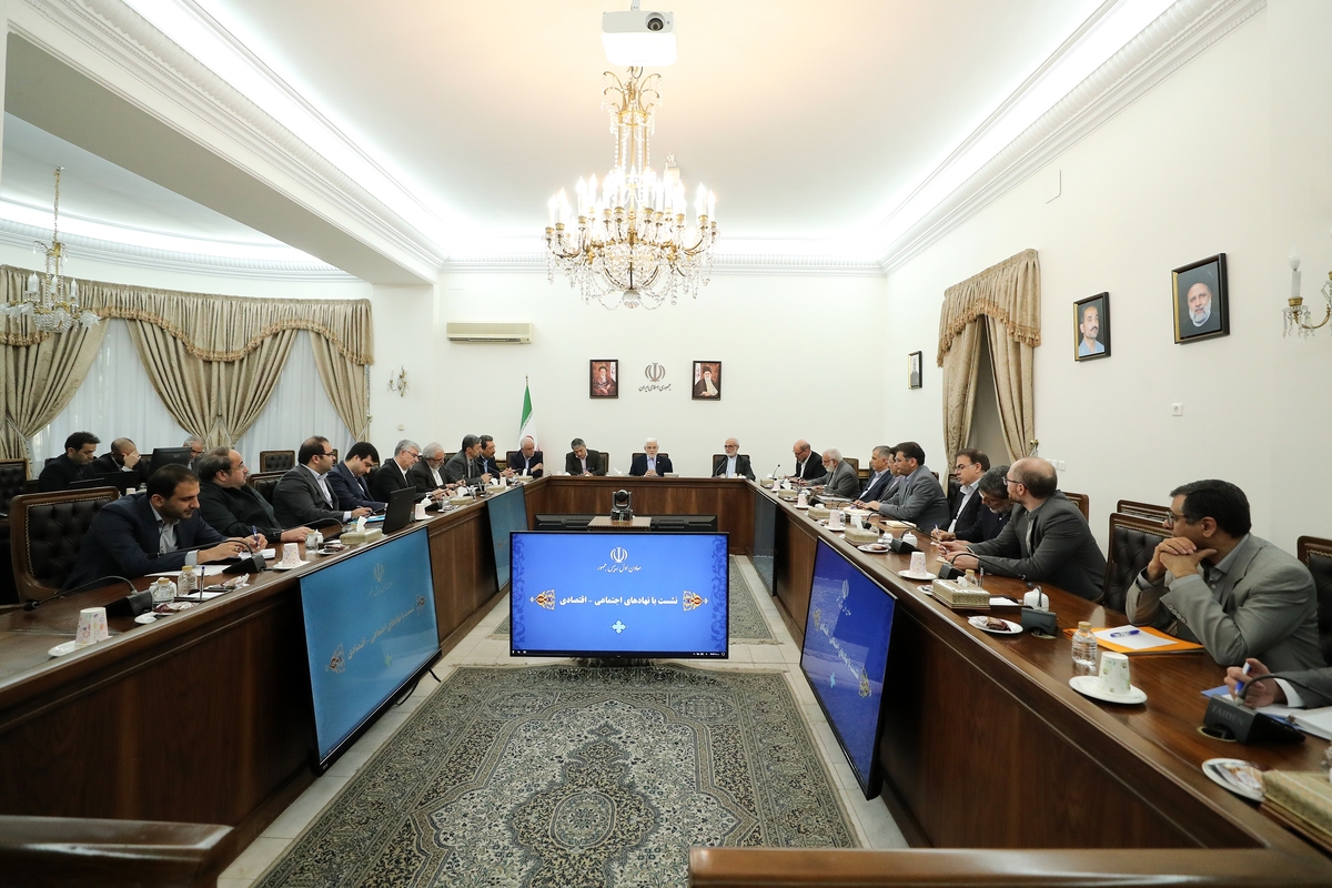 دولت و نهادهای عمومی یک هدف و راه مشترک دارند