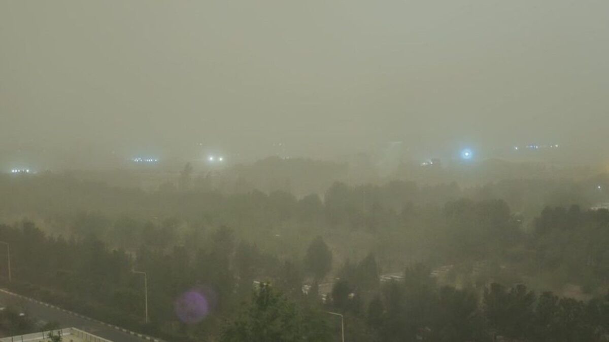 باد شدید با سرعت ۷۹ کیلومتر در ساعت گلستان را در نوردید