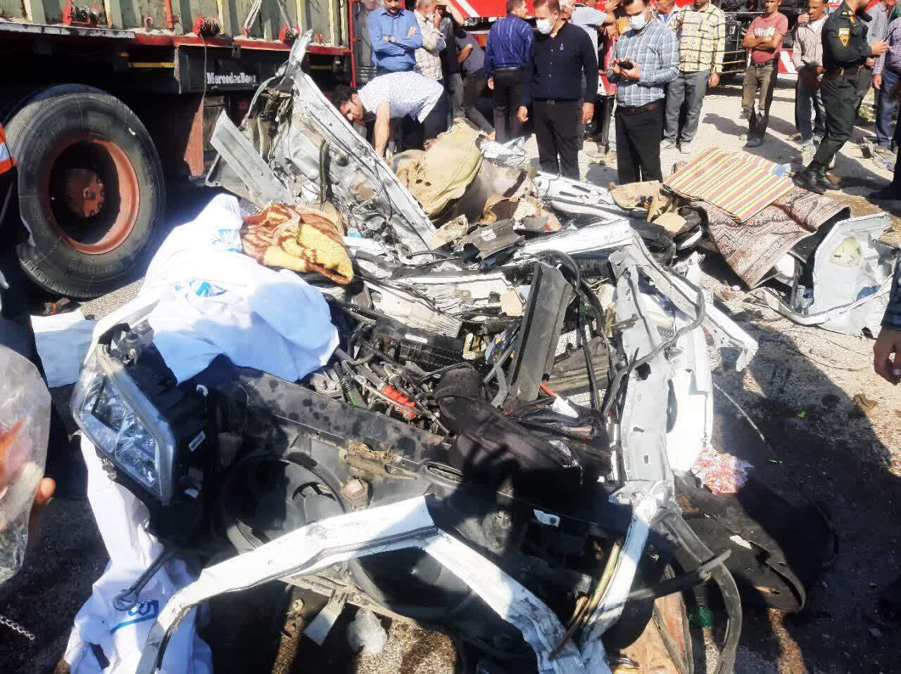 بی‌احتیاطی پراید و قصور راهداری فسا / مرگ تلخ ۵ پزشک و دستیار در تصادف دلخراش محور فسا – داراب