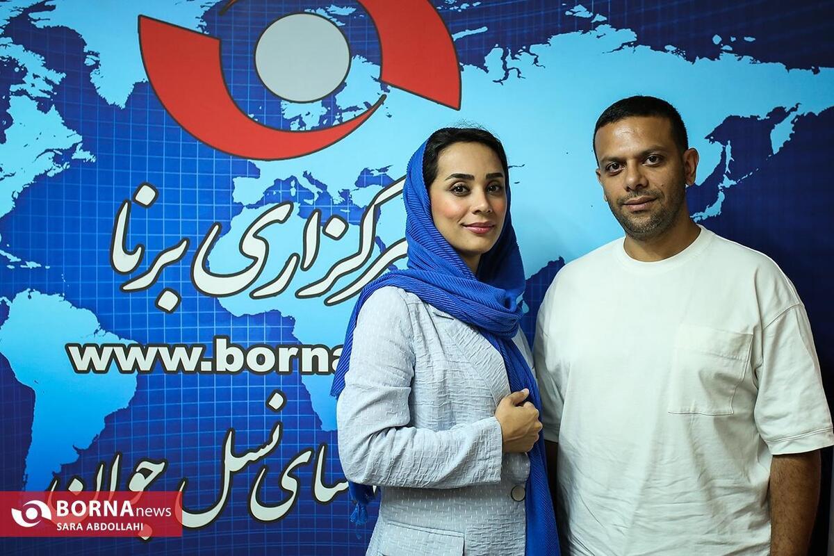 بانوی قهرمان موتورسواری: از صفر شروع کردم و حالا قهرمان ایرانم


حامد مرادی:امیدوارم با صدور قانونی گواهی‌نامه، بانوان منعی برای موتورسواری نداشته باشند