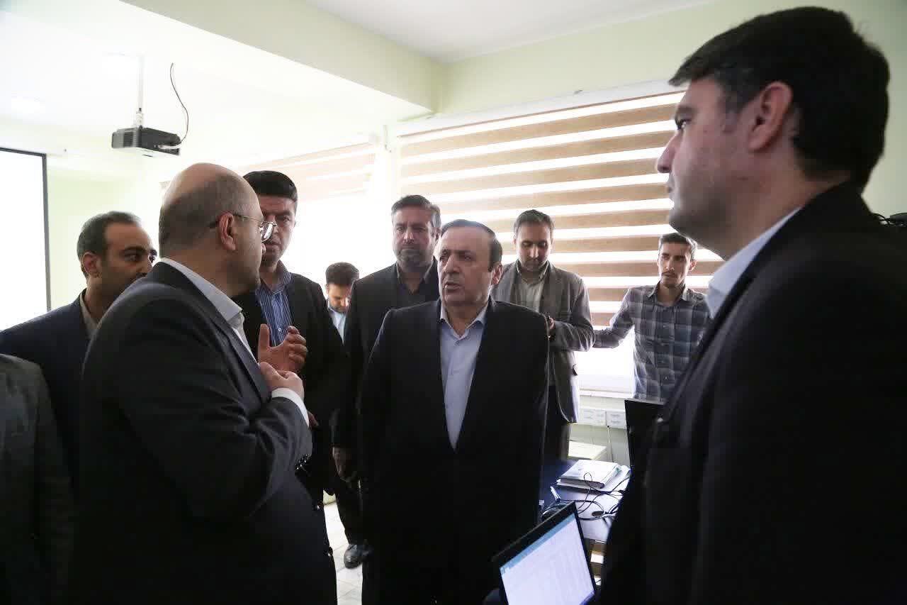 بازدید استاندار قزوین از قرارگاه تنظیم بازار و رصدخانه کشاورزی استان 