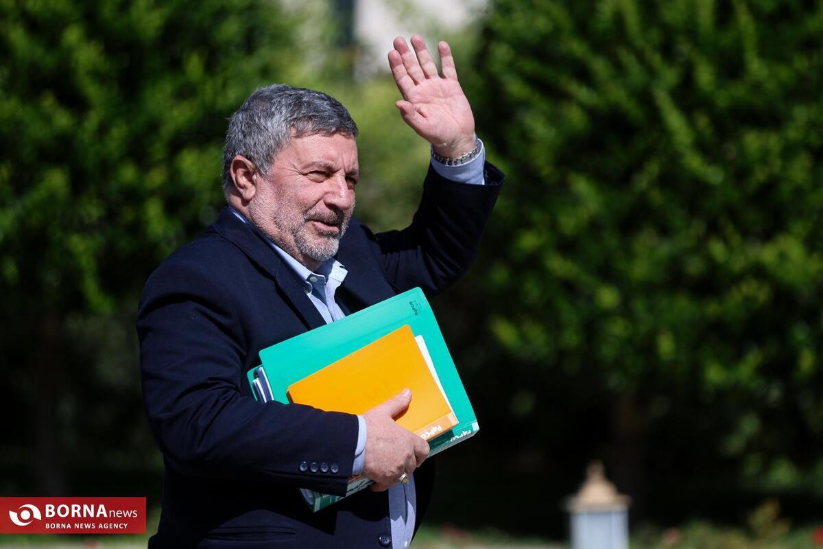 حضرتی: تعداد زیادی از جوانان « نسل زِد» برای کمک به دولت اعلام آمادگی کردند