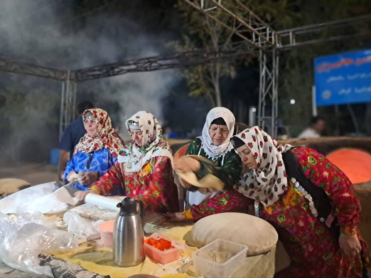 حضور نانوایان استان قزوین در جشنواره ملی نان محلی در استان کرمان
