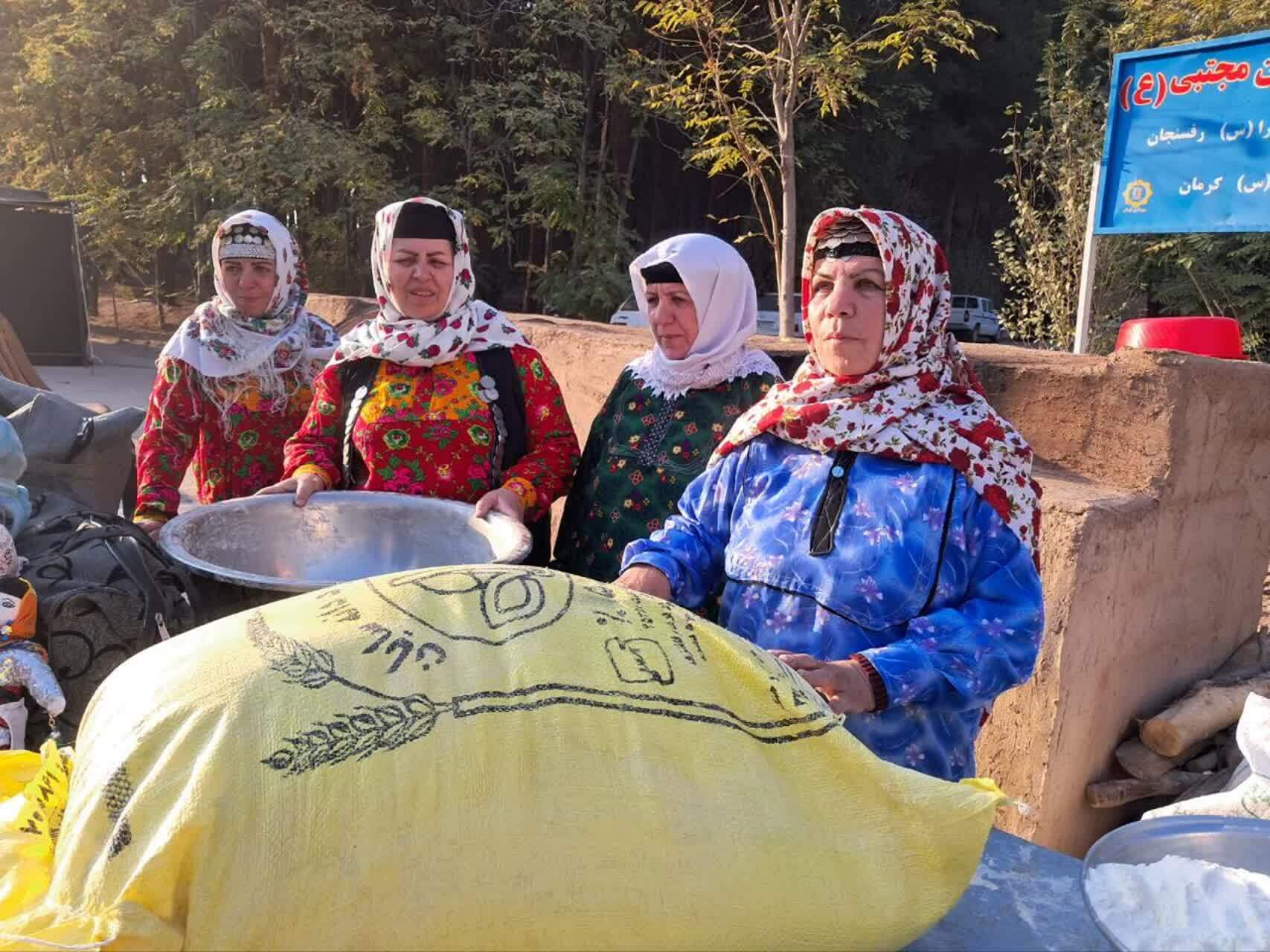 حضور نانوایان استان قزوین در جشنواره ملی نان محلی در استان کرمان