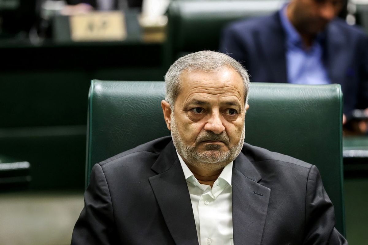 خانواده و مدرسه بستر ساز تربیت نسلی متعهد و مسئولیت‌پذیر است