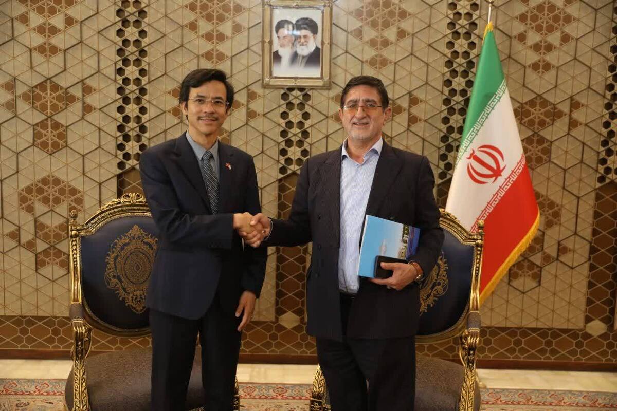 دیدار  نماینده پلدختر با سفیر  ویتنام /   قدردانی کاظمی از مواضع سازنده ویتنام در قبال جمهوری اسلامی ایران در مجامع بین‌المللی