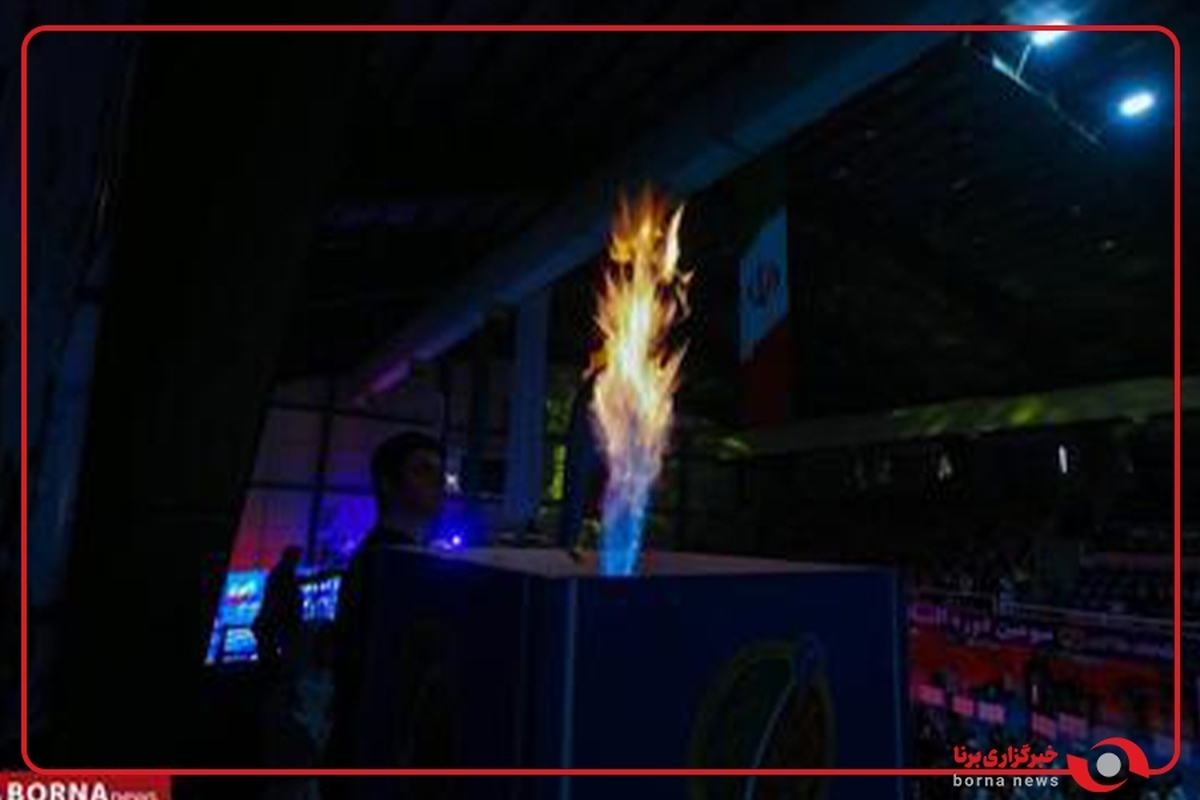 مشعل هفتمین المپیاد استعدادهای برتر ورزش دختران کشور در اصفهان روشن شد