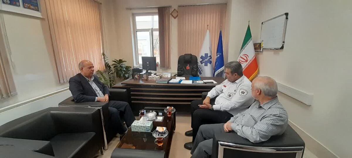 توسعه پایگاه های اورژانس فراهان در دستور کار