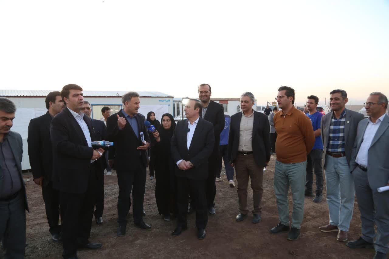 بازدید استاندار قزوین از پروژه احداث مخزن ۲۰ هزار مترمکعبی آب در مهرگان بازدید استاندار قزوین از پروژه احداث مخزن ۲۰ هزار مترمکعبی آب در مهرگان